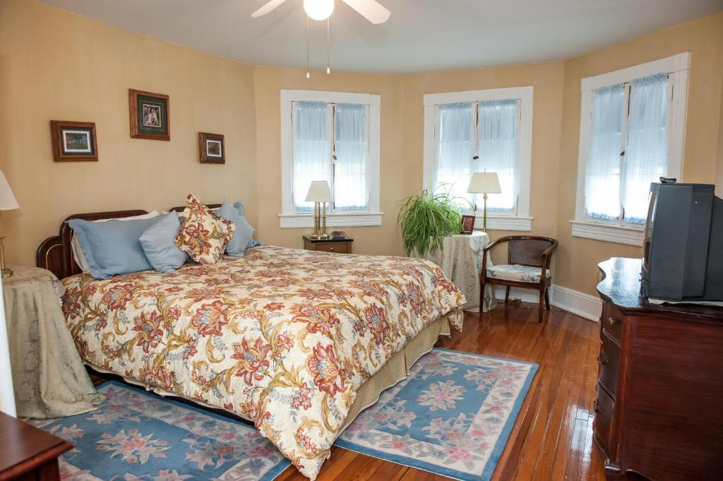 Cedars & Beeches Bed & Breakfast Long Branch Habitación foto