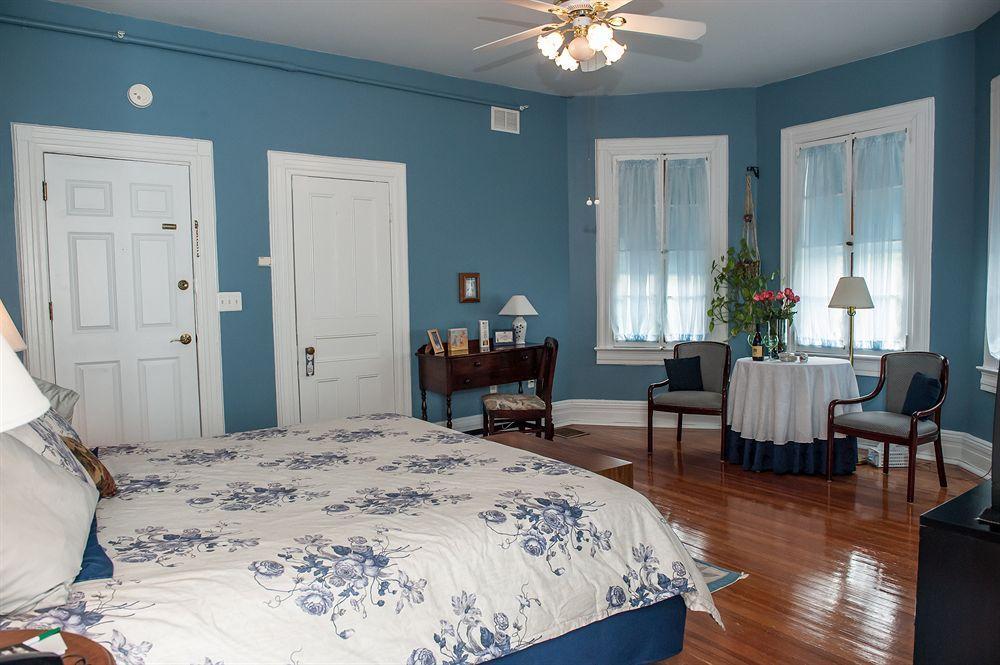 Cedars & Beeches Bed & Breakfast Long Branch Exterior foto